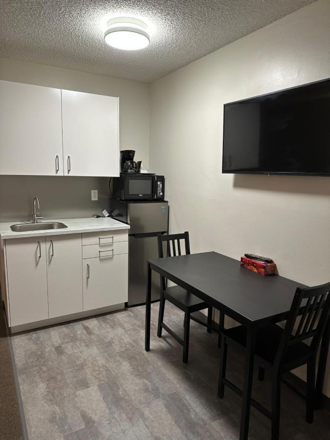 Yellow Quill Motel Portage la Prairie Eksteriør billede