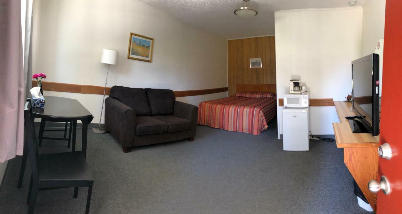 Yellow Quill Motel Portage la Prairie Eksteriør billede